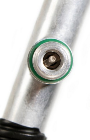 Four Seasons A/C Refrigerant Discharge Hose 65204 - view 2