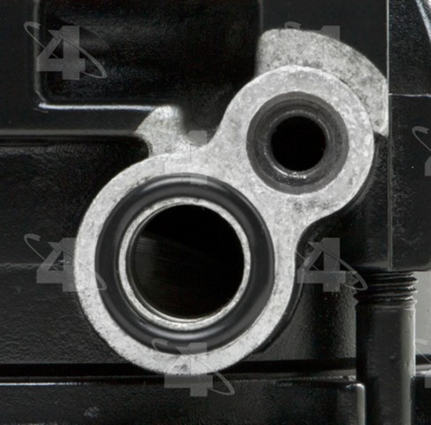 Four Seasons A/C Compressor 67144 - view 3