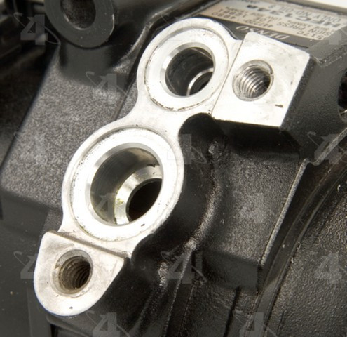 Four Seasons A/C Compressor 67337 - view 2