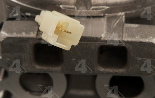 Four Seasons A/C Compressor 68303 - view 2