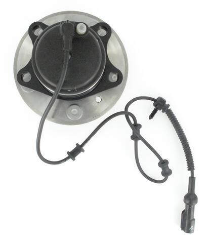 Wheel Bearing and Hub Assembly fits 2000-2006 Lincoln LS  SKF (CHICAGO RAWHIDE)