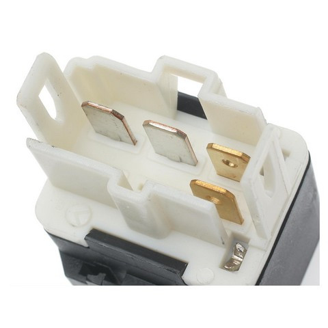 Standard Ignition Fuel Pump Relay P/N:RY-675