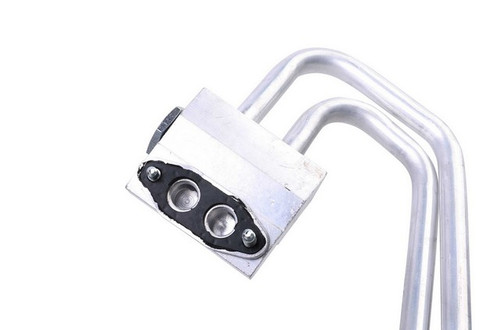 Sunsong Engine Oil Cooler Hose Assembly 5801296 - view 3
