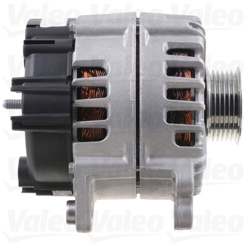 Alternator fits 2010 Volkswagen Touareg  VALEO