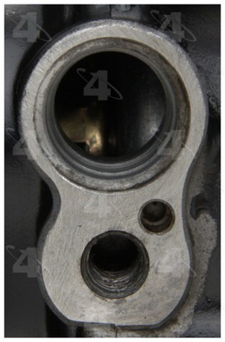 Four Seasons A/C Compressor 67388 - view 3