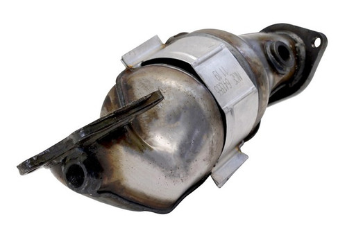 Eastern Catalytic Exhaust Manifold with Integrated Catalytic Converter 40656
