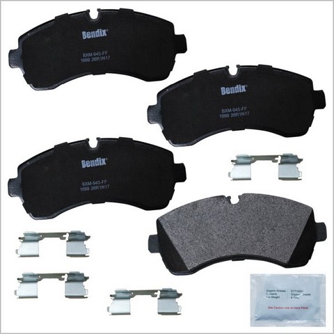 BENDIX PRIORITY 1 Disc Brake Pad Set P/N:CFM1699