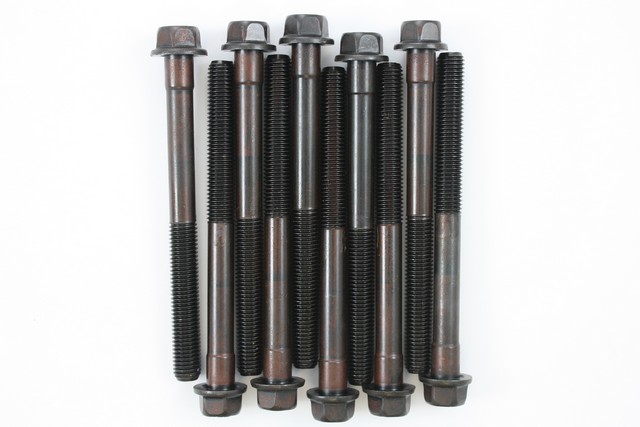 Pioneer Automotive Industries Engine Cylinder Head Bolt Set P/N:S-153