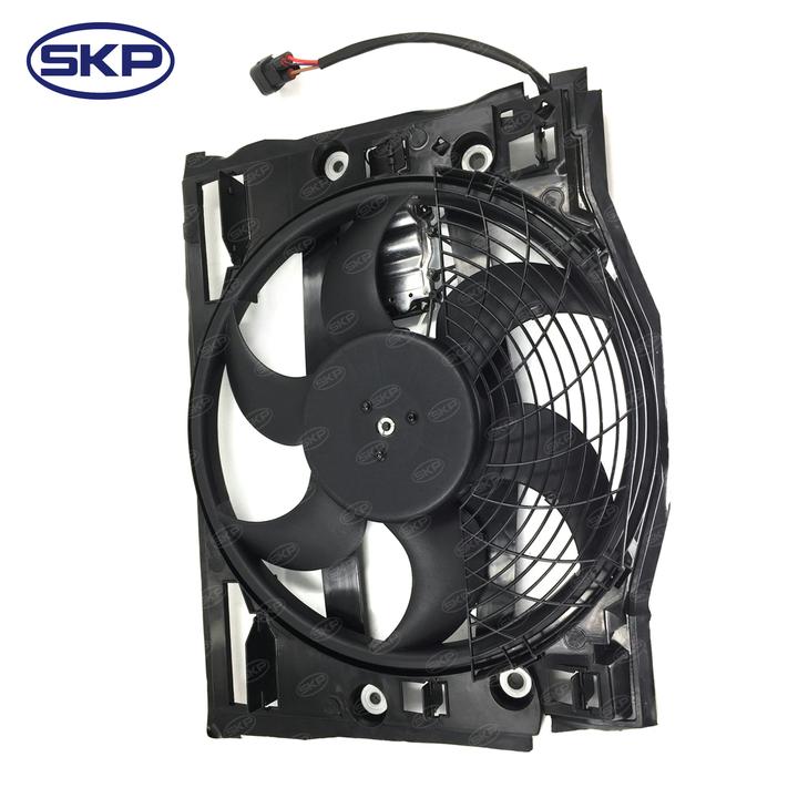 SKP A/C Condenser Fan Assembly P/N:SK621385