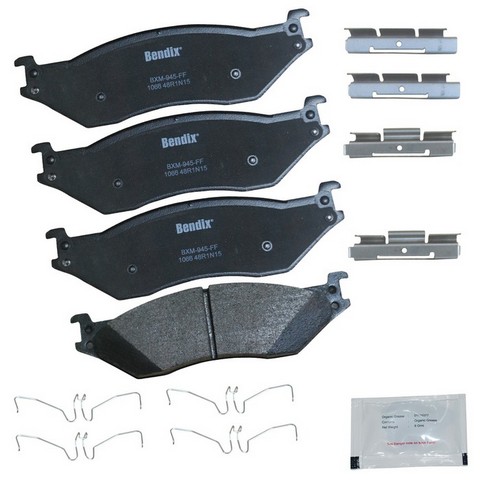 BENDIX PRIORITY 1 Disc Brake Pad Set P/N:CFM1066