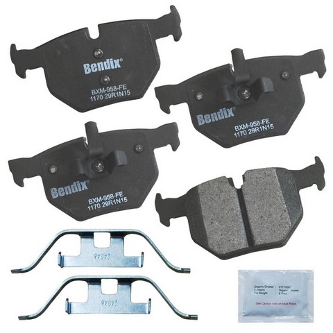 BENDIX PRIORITY 1 Disc Brake Pad Set P/N:CFM1170