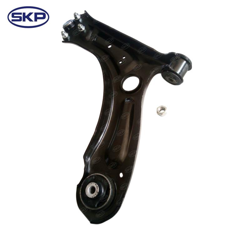 SKP Suspension Control Arm and Ball Joint Assembly P/N:SRK621950