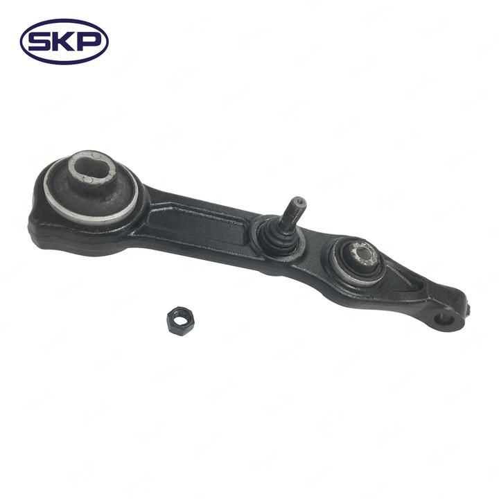 SKP Suspension Control Arm and Ball Joint Assembly P/N:SRK620183