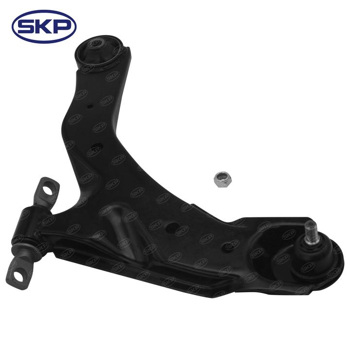 SKP Suspension Control Arm and Ball Joint Assembly P/N:SRK620520
