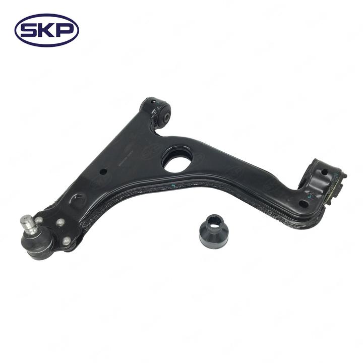 SKP Suspension Control Arm and Ball Joint Assembly P/N:SRK620079