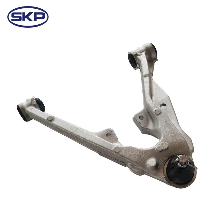 SKP Suspension Control Arm and Ball Joint Assembly P/N:SK521958