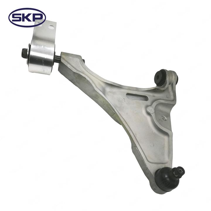 SKP Suspension Control Arm and Ball Joint Assembly P/N:SK520393
