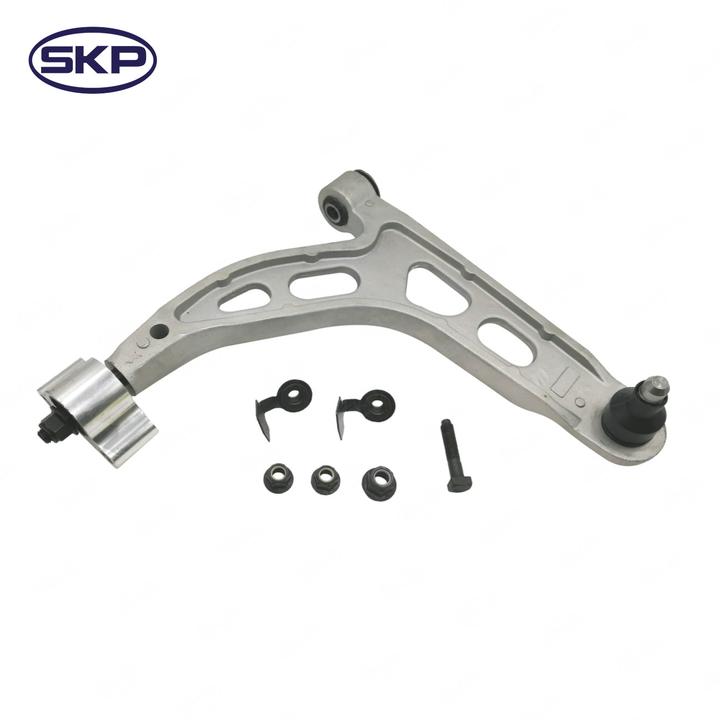 SKP Suspension Control Arm and Ball Joint Assembly P/N:SK521381