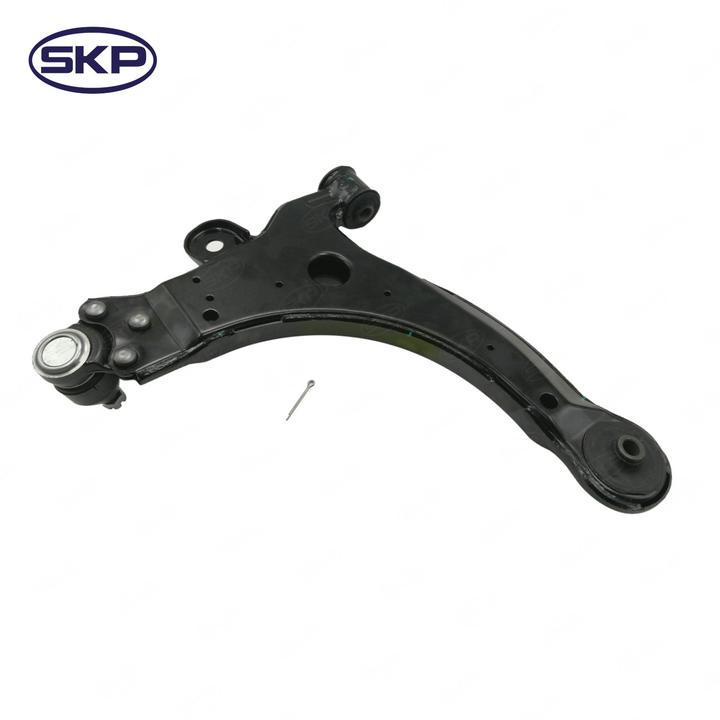 SKP Suspension Control Arm and Ball Joint Assembly P/N:SRK620675