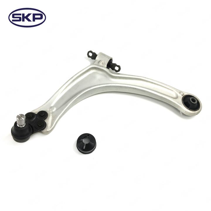 SKP Suspension Control Arm and Ball Joint Assembly P/N:SRK620898