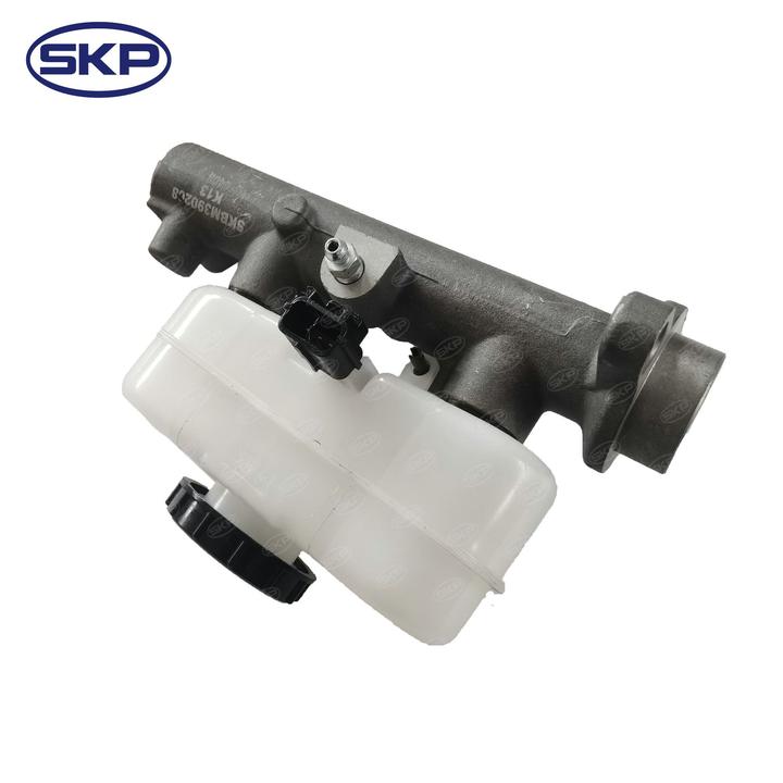 SKP Brake Master Cylinder P/N:SKBM390268