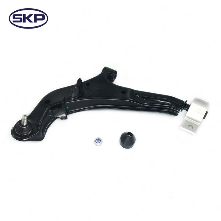 SKP Suspension Control Arm and Ball Joint Assembly P/N:SRK620355
