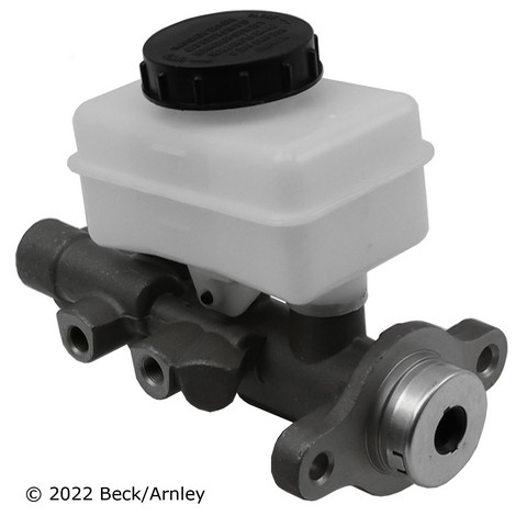 Brake Master Cylinder fits 2000-2002 Nissan Xterra  BECK/ARNLEY
