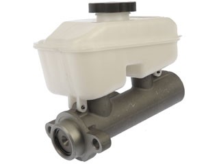 Brake Master Cylinder fits 2002-2005 Cadillac DeVille  DORMAN - FIRST STOP