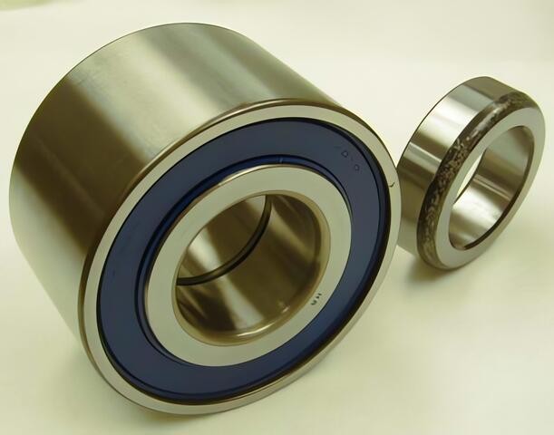 SKF Wheel Bearing P/N:GRW181-R