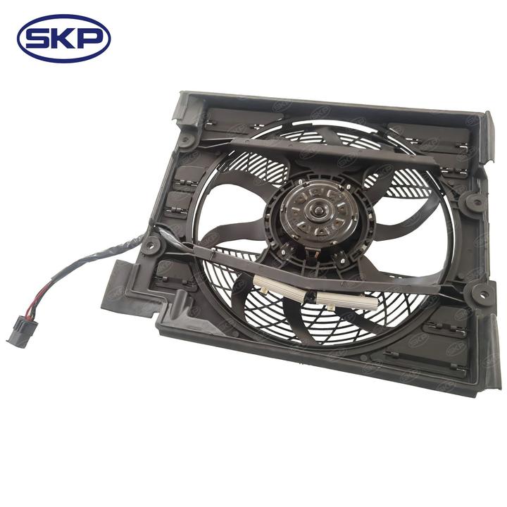 SKP A/C Condenser Fan Assembly P/N:SK621209