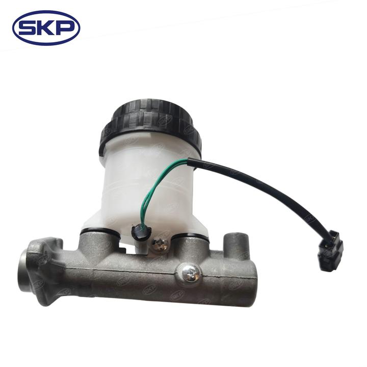 SKP Brake Master Cylinder P/N:SKM39733