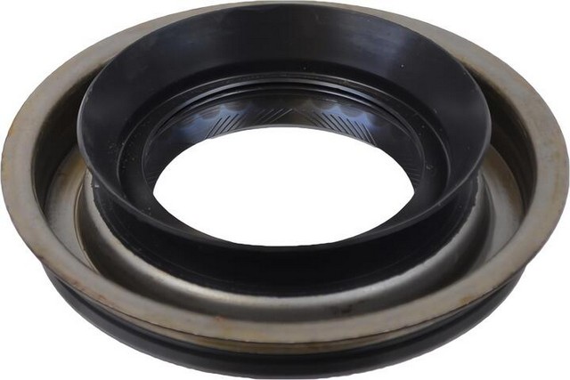 SKF Transfer Case Output Shaft Seal P/N:18560A