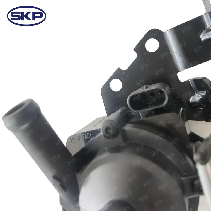 SKP Engine Auxiliary Water Pump P/N:SK41560E