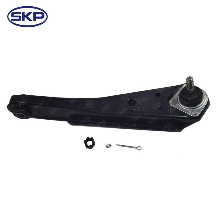 SKP Suspension Control Arm and Ball Joint Assembly P/N:SK520397