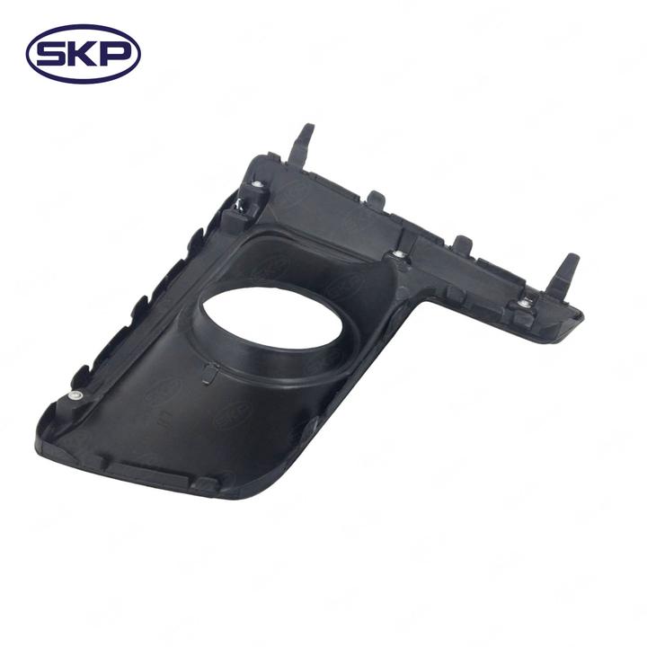 SKP Fog Light Bezel P/N:SK601329
