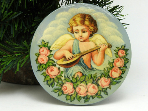 Cherub with Lute