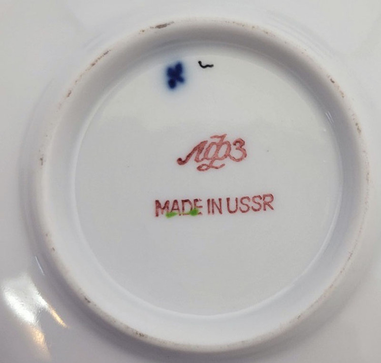 Cobalt Net Coffee Cup and Saucer [Lomonosov]