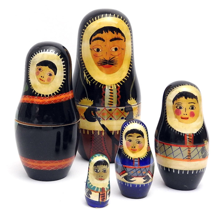 Inuit Family [इनुइट]. 5-nested doll hand made in India circa mid-1980s