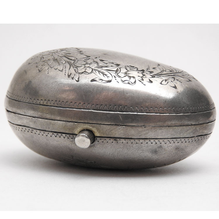 Antique Pre-Revolutionary Elegant Ladies' Coin Purse. Circa 1890-1908. 84 Russian silver with hallmarks. Small egg-shape with hand engraved floral design.