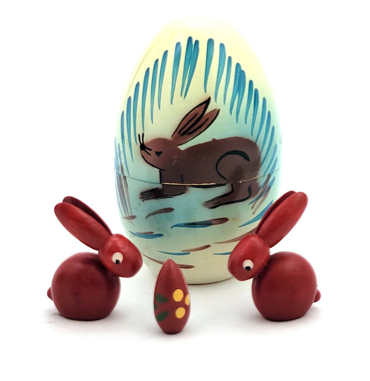 Egg with Rabbits [Poland]