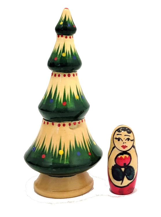 Tree with Polkh Spring Toy. This set came in to us a great many years (35?). Being not sure of its origin, we set it aside, until recently, we found it again. And we're still not sure of it. But, here it is. Probably a one-of-a-kind set. Tree is 5", doll is 1⅜".