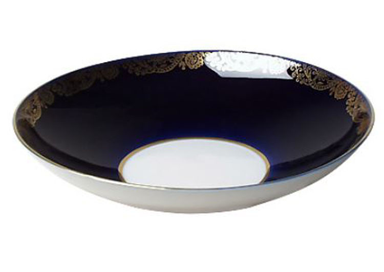 Golden Frieze Cooke or Cake Plate. Dark cobalt blue with a 22kt gold frieze pattern on both the cup and the saucer. A beautiful pattern, and, in its day, a popular one. Now discontinued. 8¼" diameter. "Made in Russia" red LFZ (ЛФЗ) backstamp circa 1991-2001