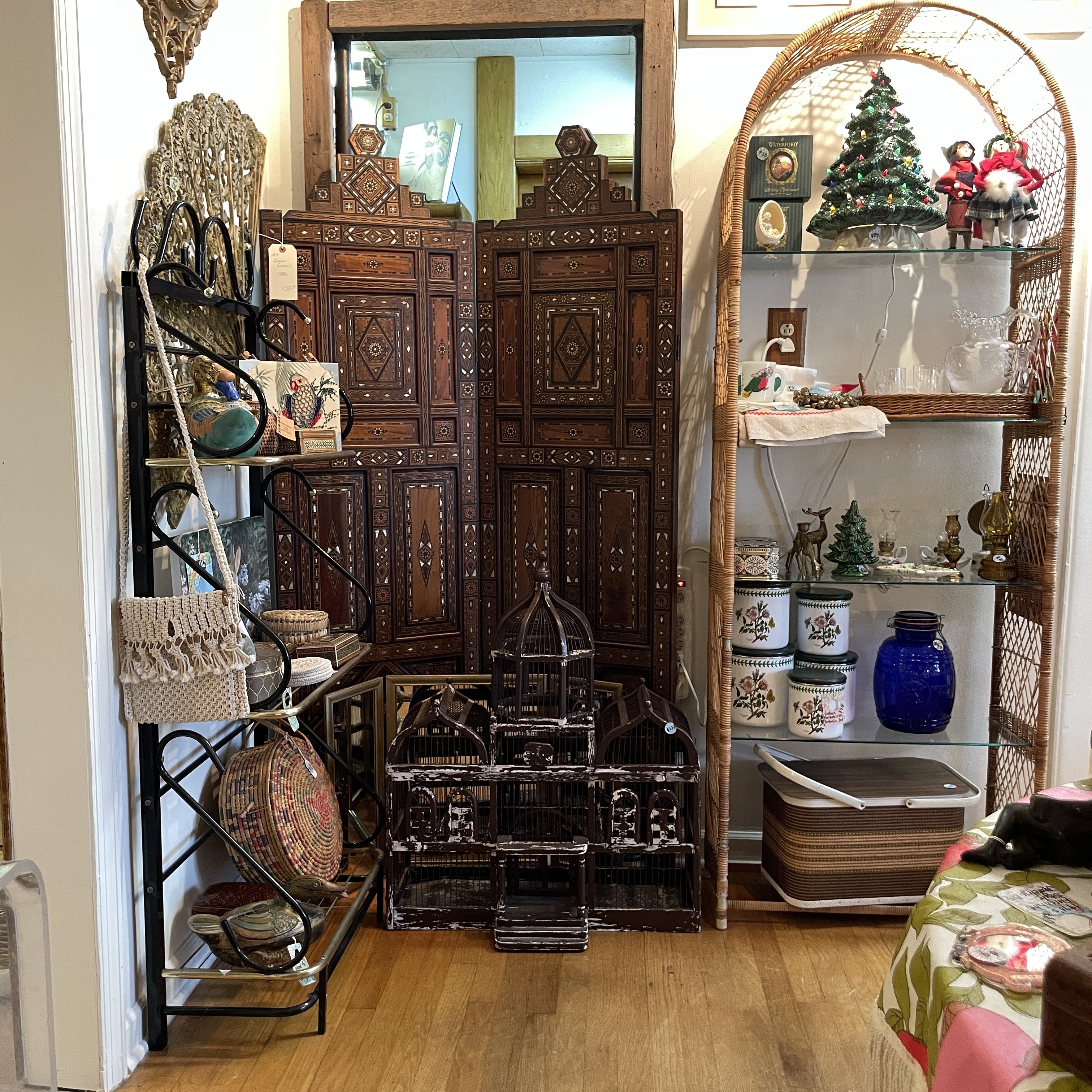 retroDomestic at Maison Russe