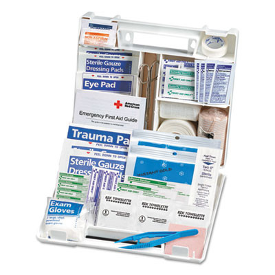 First Aid Only Sports First Aid Kit for 10 People  71 Pieces Kit (FAOSM134)