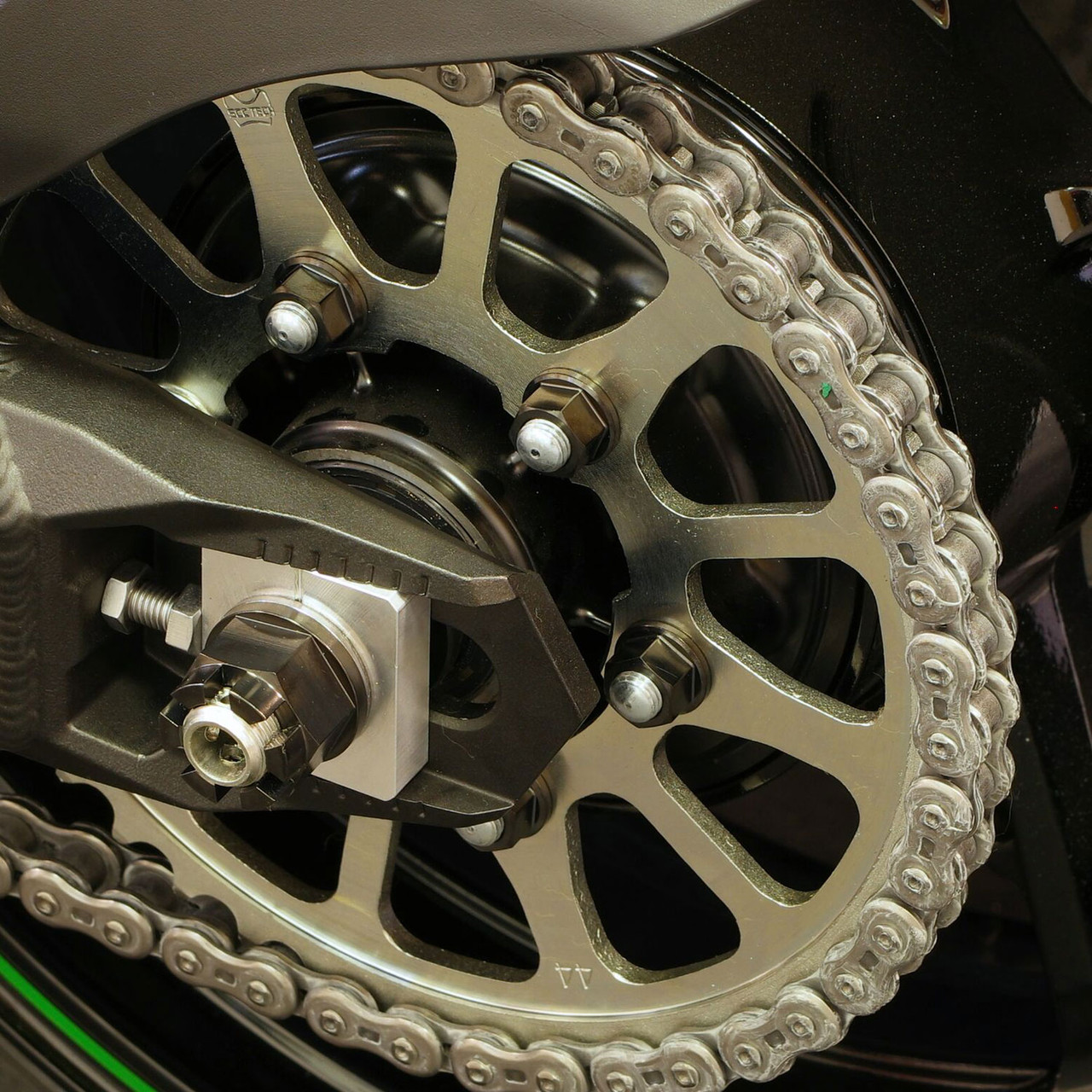 ステンレス 車軸ナット M18x (1.50mm) AF27mm 後車輪 | Pro-Bolt 日本
