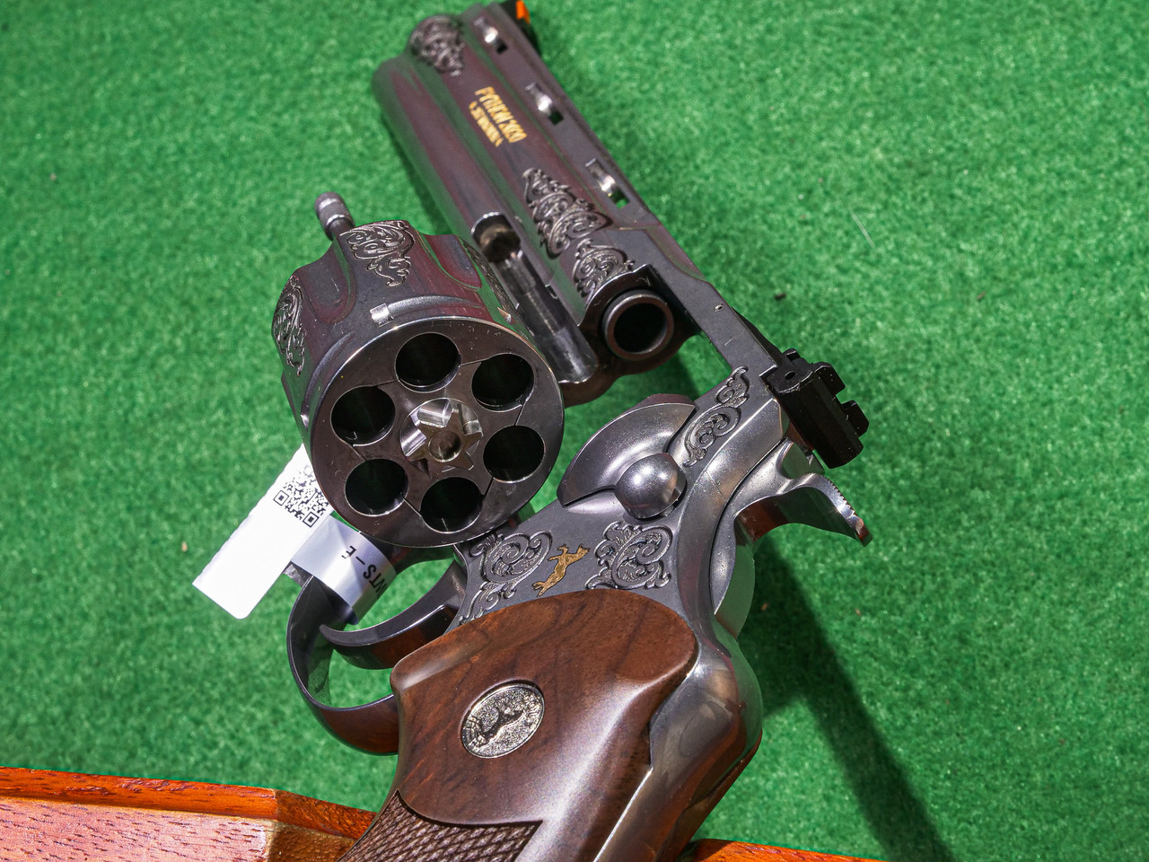 Colt - Python, Factory Engraved, .357 Magnum. 6