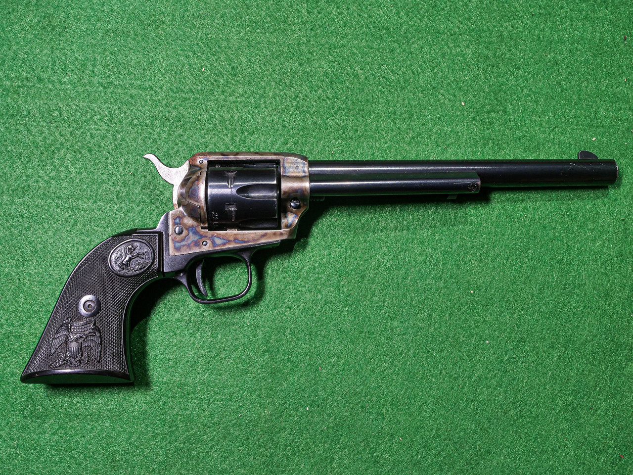 Colt - Single Action Peacemaker Buntline, .22 LR. 7 ½” Barrel