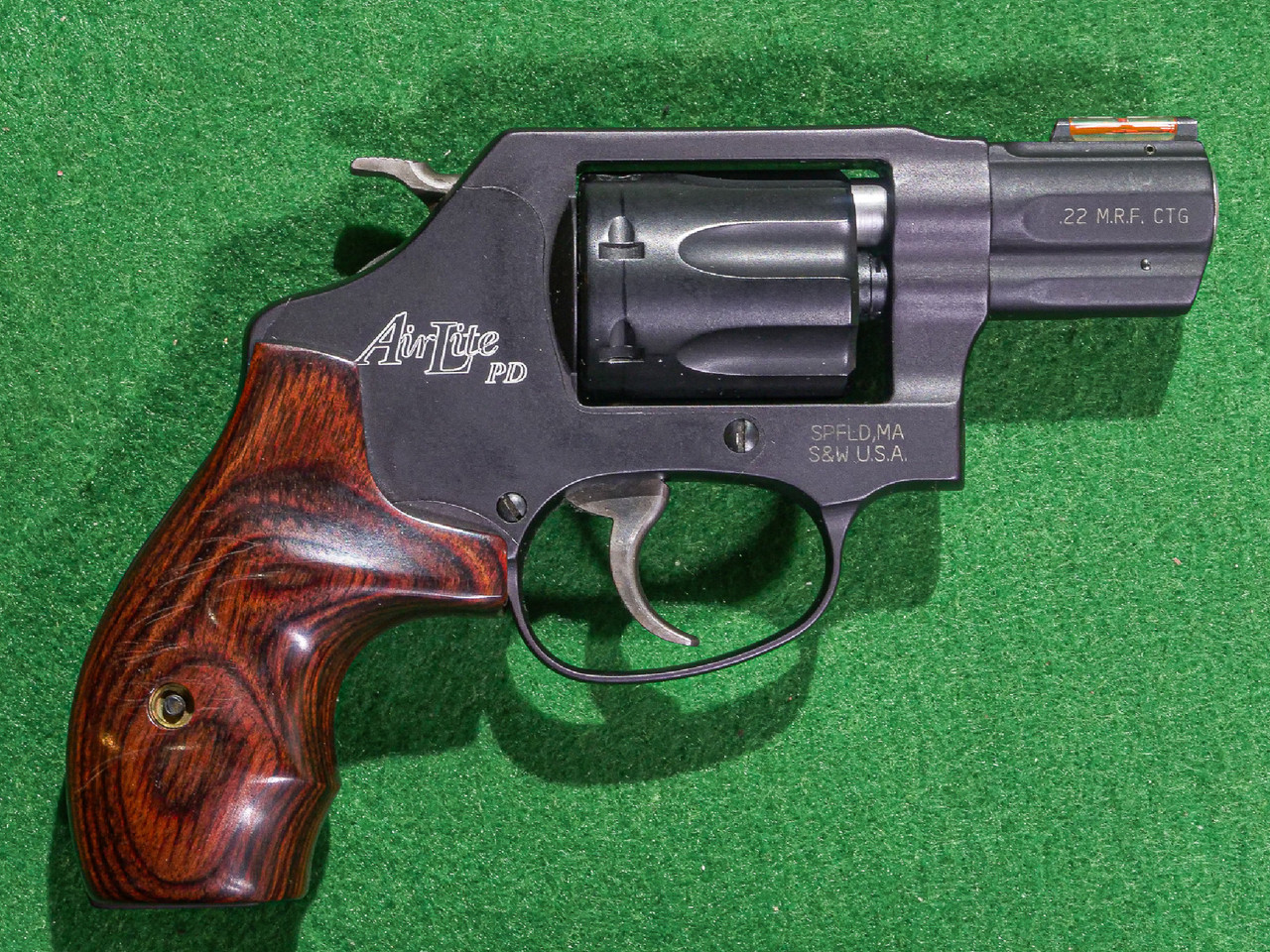 Smith & Wesson - AirLite PD, Blued Finish, 22 WMR. 1.88