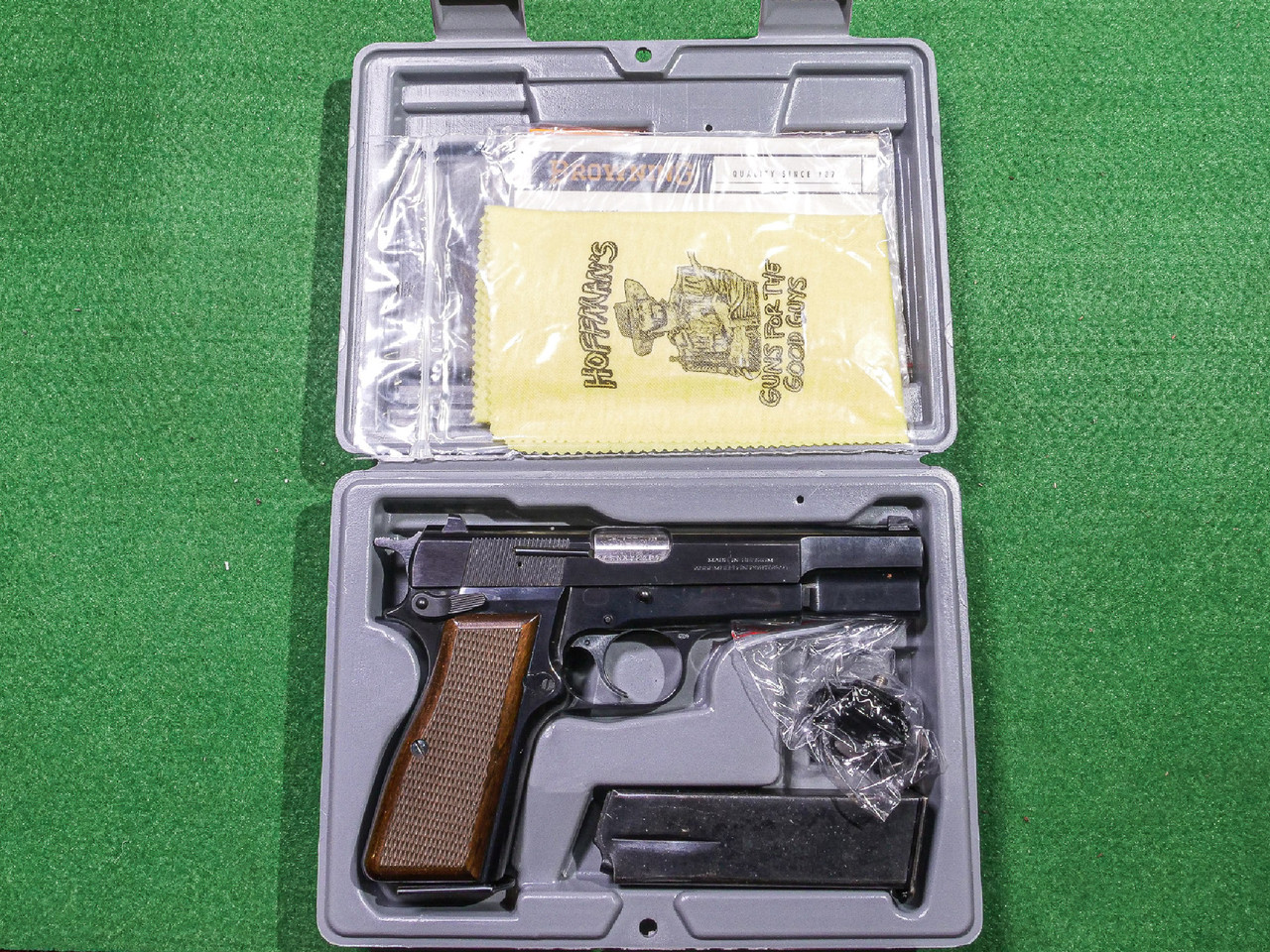 Browning - Hi Power, Blued Finish, Made In Belgium, 9mm. 4.7