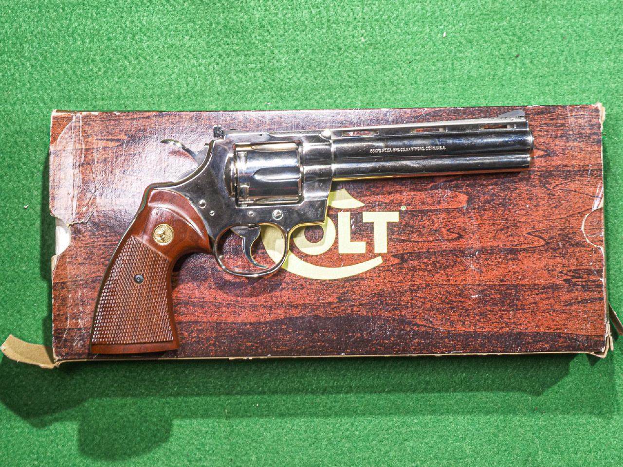トイガン COLT PYTHON357 COLT PYTHON - 357 MAG - 2.5